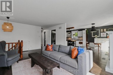 2 RED OAK DRIVE Wasaga Beach Ontario photo 16