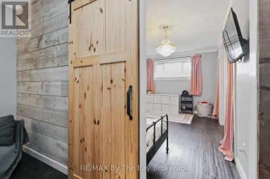 2 RED OAK DRIVE Wasaga Beach Ontario photo 37
