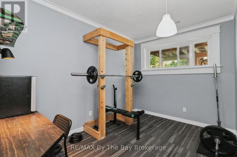 2 RED OAK DRIVE, Wasaga Beach, Ontario, L9Z1J5