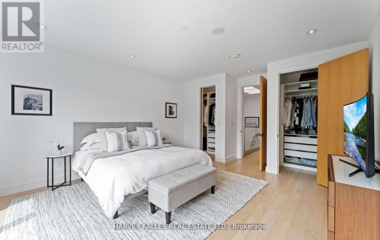 31 KILBARRY ROAD, Toronto (Yonge-St. Clair), Ontario, M5P1K4