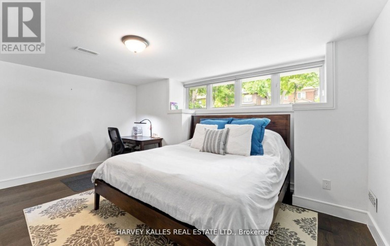 31 KILBARRY ROAD, Toronto (Yonge-St. Clair), Ontario, M5P1K4