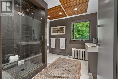 80 WYCHWOOD PARK Toronto (Wychwood) Ontario photo 18