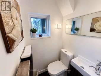 80 WYCHWOOD PARK Toronto (Wychwood) Ontario photo 19