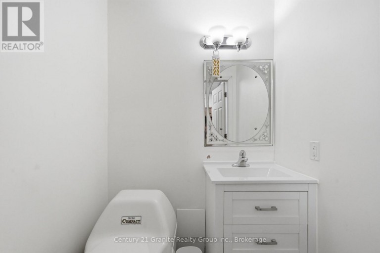 1515 NORTH SHORE ROAD, Algonquin Highlands (Stanhope), Ontario, K0M1S0