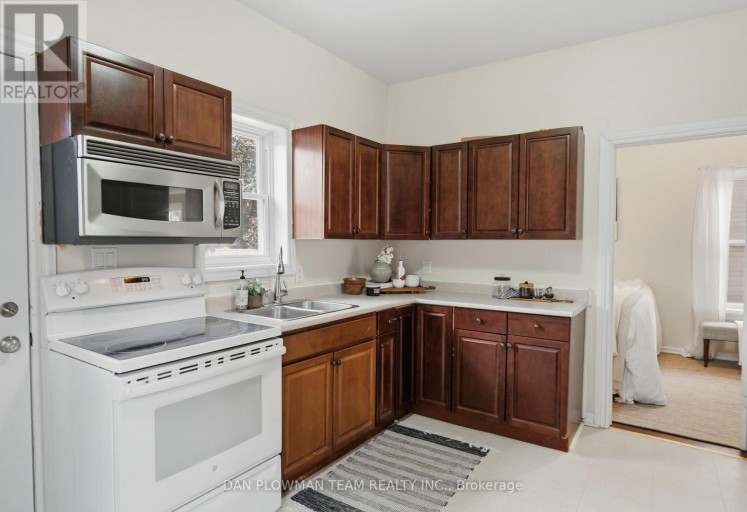 224 ARTHUR STREET, Oshawa (Central), Ontario, L1H1N6