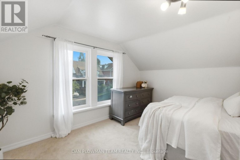 224 ARTHUR STREET, Oshawa (Central), Ontario, L1H1N6