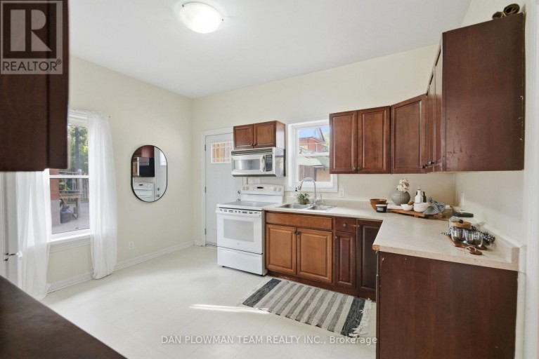 224 ARTHUR STREET, Oshawa (Central), Ontario, L1H1N6