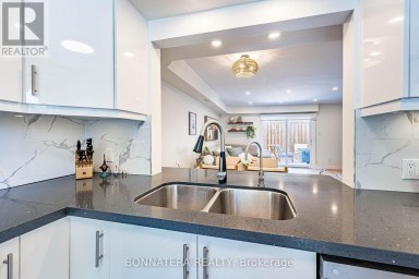 2097 MARINE DRIVE Oakville (BR Bronte) Ontario photo 14