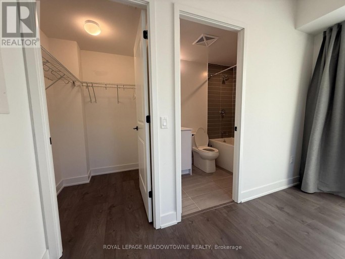 613 - 2333 KHALSA GATE, Oakville (WM Westmount), Ontario, L6M5R6