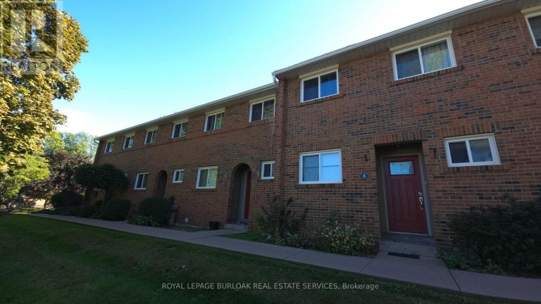 4 - 125 LIVINGSTON AVENUE, Grimsby (Grimsby West), Ontario, L3M4S5