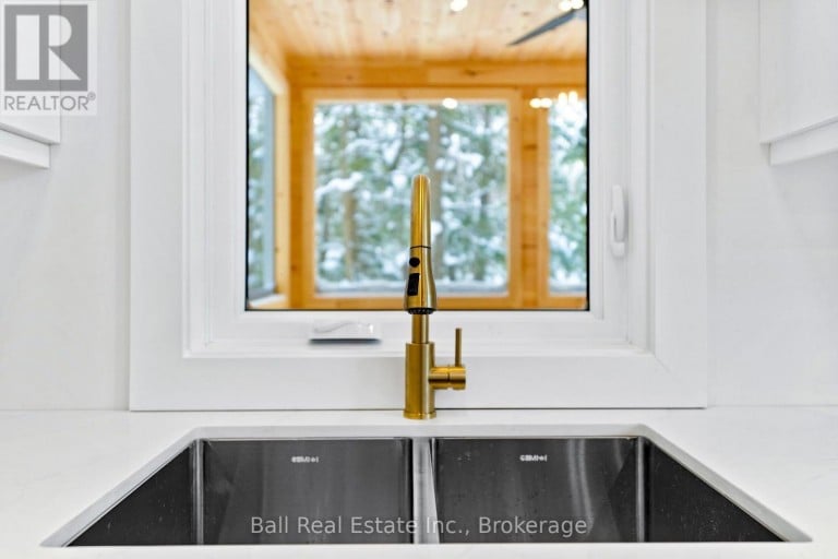 180 LAKEVIEW STREET, Dysart et al (Dysart), Ontario, K0M1S0