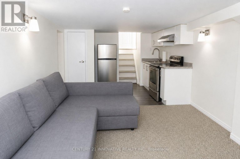 101 HEALE AVENUE, Toronto (Birchcliffe-Cliffside), Ontario, M1N3X9