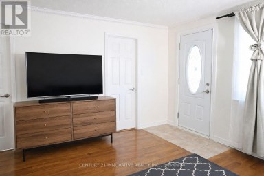 101 HEALE AVENUE Toronto (Birchcliffe-Cliffside) Ontario photo 3