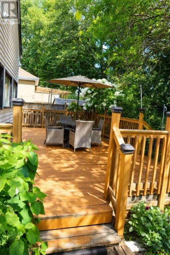 101 HEALE AVENUE, Toronto (Birchcliffe-Cliffside), Ontario, M1N3X9
