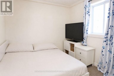 101 HEALE AVENUE Toronto (Birchcliffe-Cliffside) Ontario photo 8