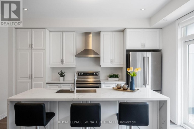 63 GEORGE KIRBY STREET, Vaughan (Patterson), Ontario, L6A5B4