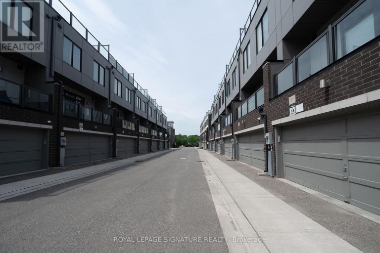 63 GEORGE KIRBY STREET, Vaughan (Patterson), Ontario, L6A5B4