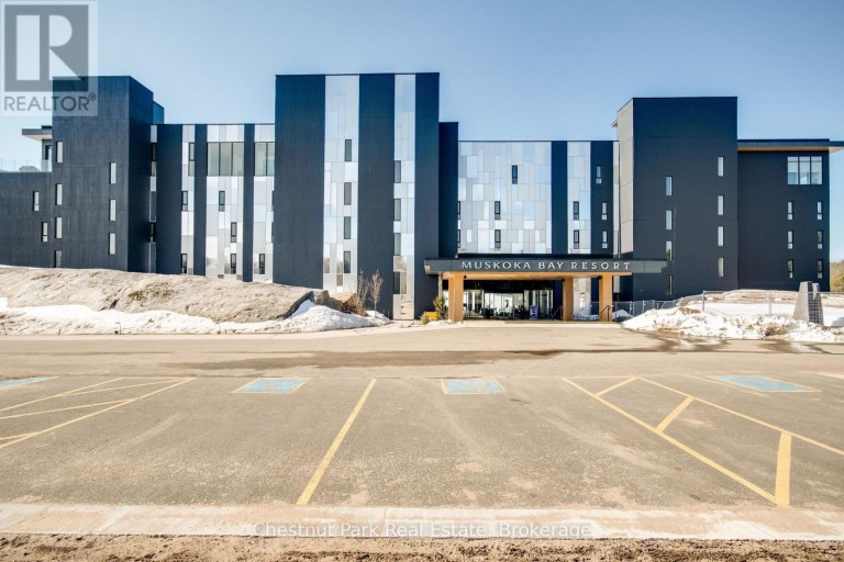 404 - 120 CARRICK TRAIL, Gravenhurst (Muskoka (S)), Ontario, P0P0A2