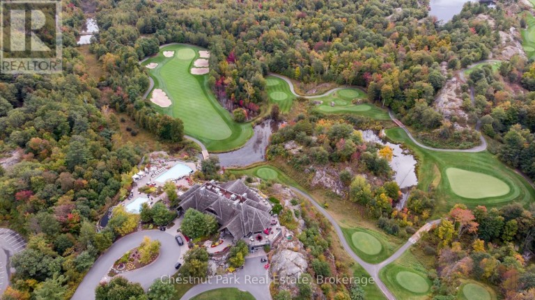 404 - 120 CARRICK TRAIL, Gravenhurst (Muskoka (S)), Ontario, P0P0A2