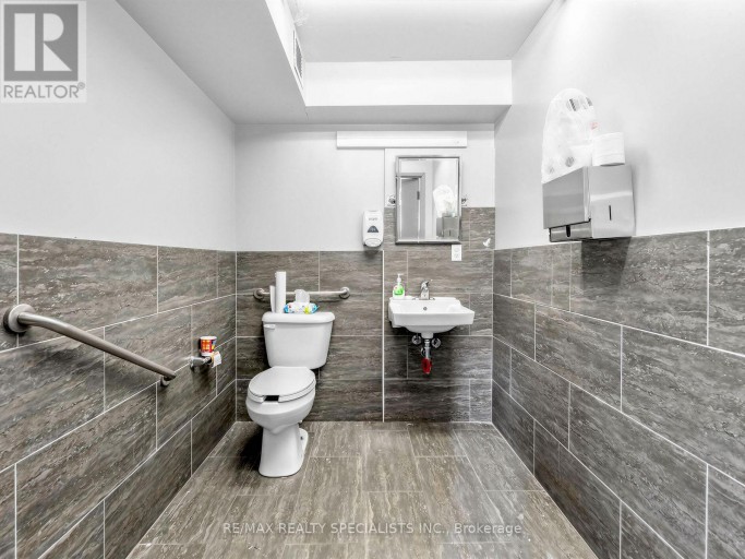 583 MAIN STREET E, Milton (DP Dorset Park), Ontario, L9T3J2