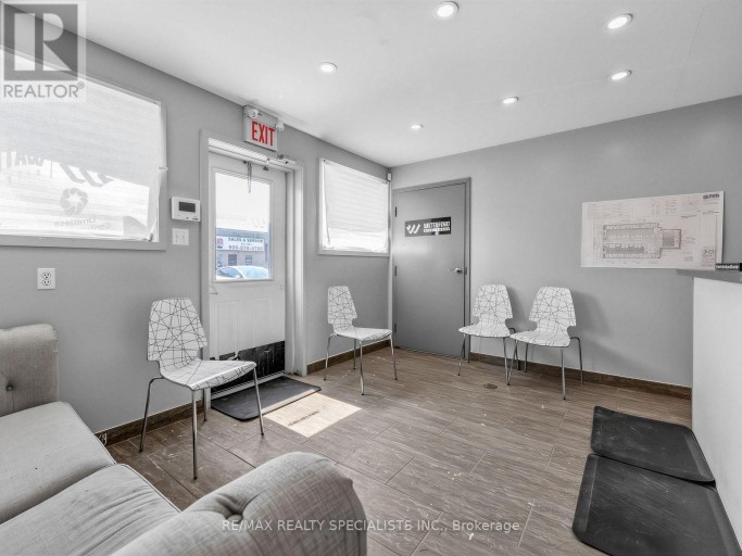 583 MAIN STREET E, Milton (DP Dorset Park), Ontario, L9T3J2