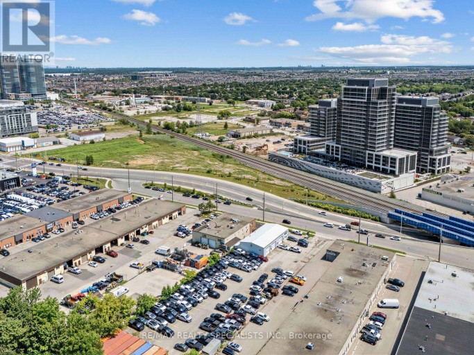 583 MAIN STREET E, Milton (DP Dorset Park), Ontario, L9T3J2