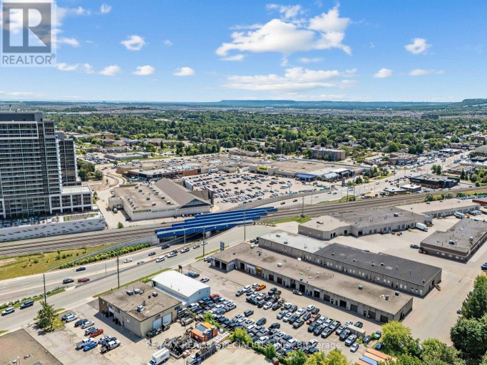 583 MAIN STREET E, Milton (DP Dorset Park), Ontario, L9T3J2