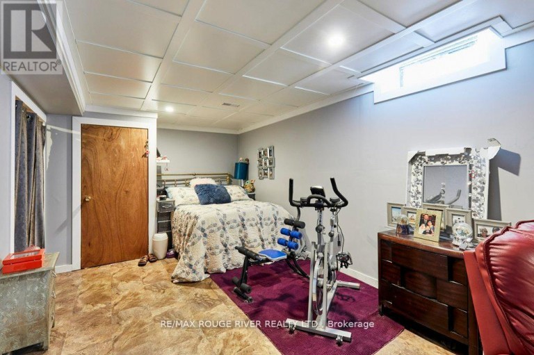 34 CEDAR COURT, Kawartha Lakes (Lindsay), Ontario, K9V6A9