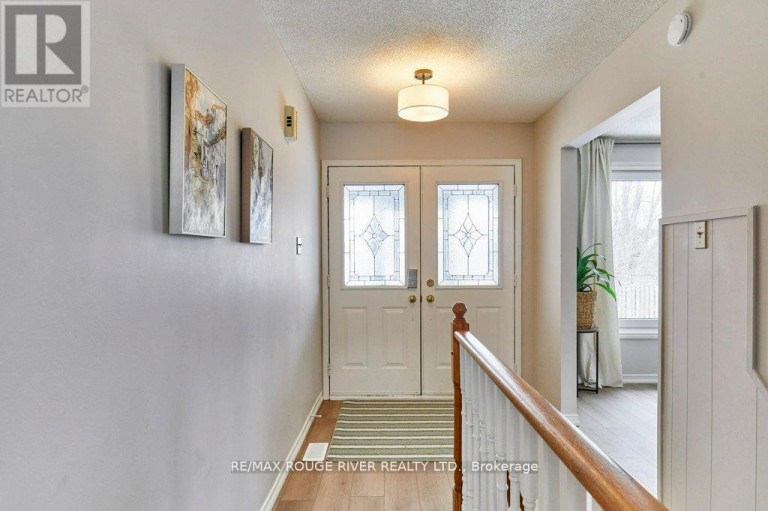 34 CEDAR COURT, Kawartha Lakes (Lindsay), Ontario, K9V6A9