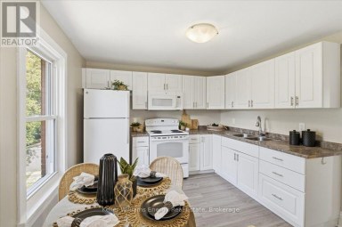108 DIVISION STREET Oshawa (O'Neill) Ontario photo 11