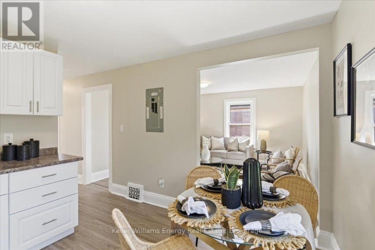 108 DIVISION STREET, Oshawa (O'Neill), Ontario, L1G5M1