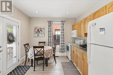 108 DIVISION STREET Oshawa (O'Neill) Ontario photo 18