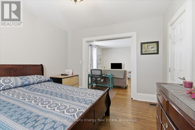 108 DIVISION STREET, Oshawa (O'Neill), Ontario, L1G5M1