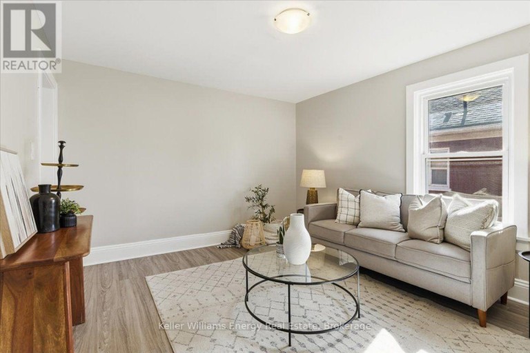 108 DIVISION STREET, Oshawa (O'Neill), Ontario, L1G5M1