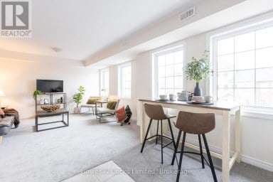 201 - 48 MAPLE AVENUE Asphodel-Norwood (Norwood) Ontario photo 1