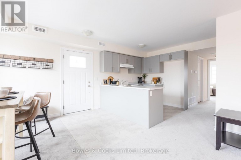 201 - 48 MAPLE AVENUE, Asphodel-Norwood (Norwood), Ontario, K0L2V0