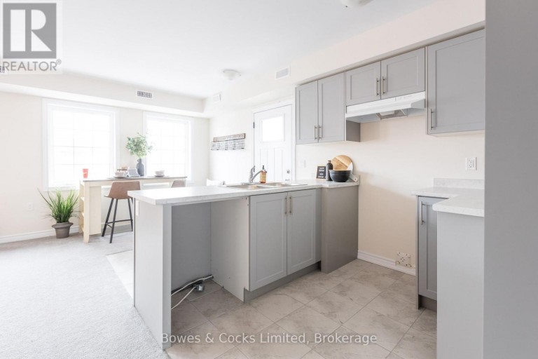 201 - 48 MAPLE AVENUE, Asphodel-Norwood (Norwood), Ontario, K0L2V0