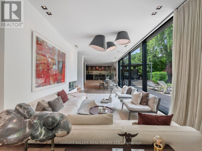 75 ARDWOLD GATE, Toronto (Casa Loma), Ontario, M5R2W1