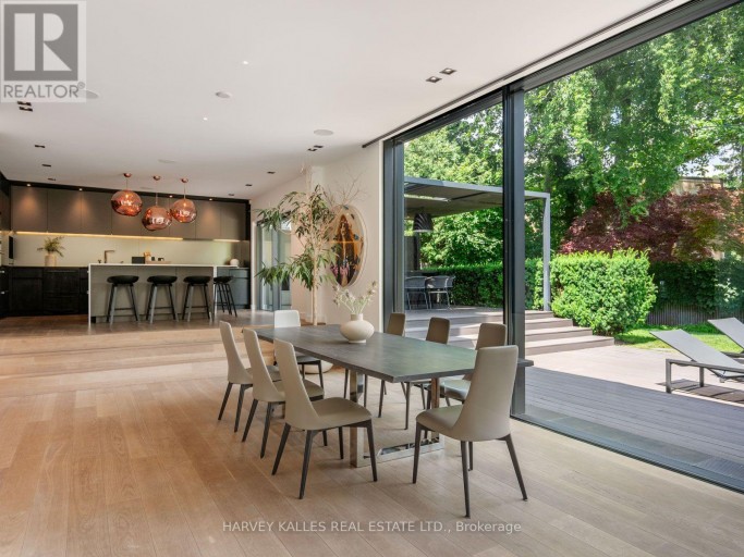 75 ARDWOLD GATE, Toronto (Casa Loma), Ontario, M5R2W1