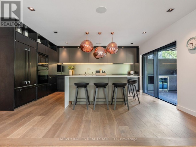 75 ARDWOLD GATE, Toronto (Casa Loma), Ontario, M5R2W1