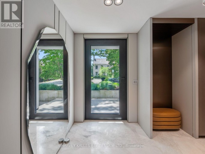 75 ARDWOLD GATE, Toronto (Casa Loma), Ontario, M5R2W1