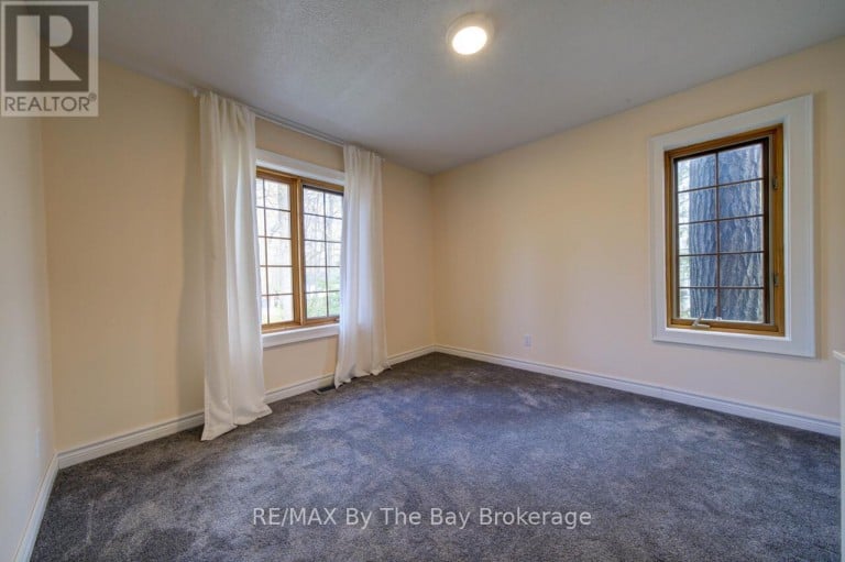 646 OXBOW PARK DRIVE, Wasaga Beach, Ontario, L9Z2V2