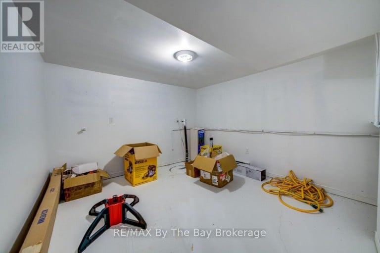 646 OXBOW PARK DRIVE, Wasaga Beach, Ontario, L9Z2V2