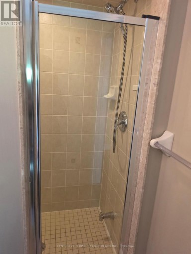 3 - 320 RAVINEVIEW DRIVE, Vaughan, Ontario, L6A4H1