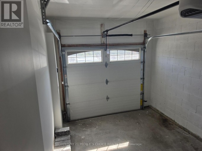 3 - 320 RAVINEVIEW DRIVE, Vaughan, Ontario, L6A4H1
