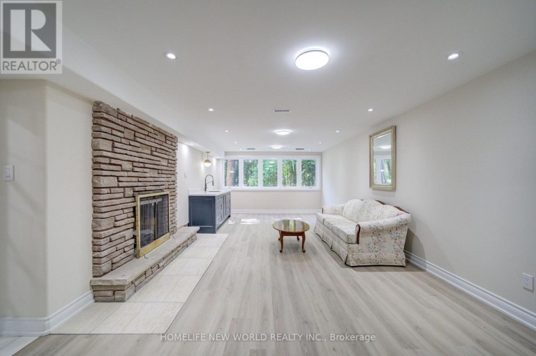 3659 AURORA ROAD, Whitchurch-Stouffville, Ontario, L4A2P9