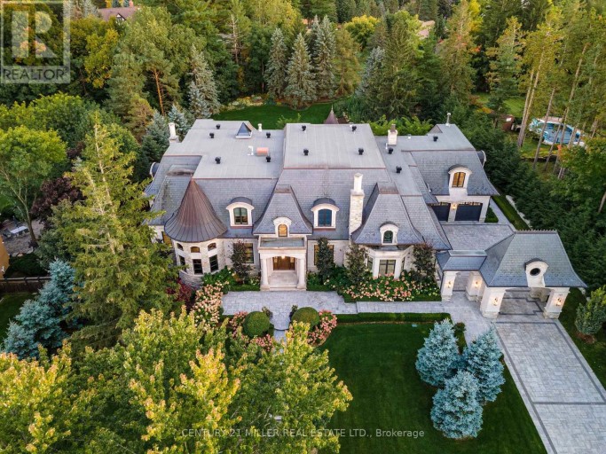 121 REBECCA COURT, Vaughan, Ontario, L6A1G2