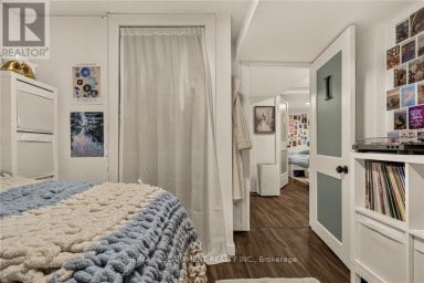 15 MAPES AVENUE Hamilton (Westdale) Ontario photo 27