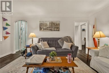 15 MAPES AVENUE Hamilton (Westdale) Ontario photo 4