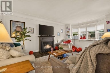 15 MAPES AVENUE Hamilton (Westdale) Ontario photo 6